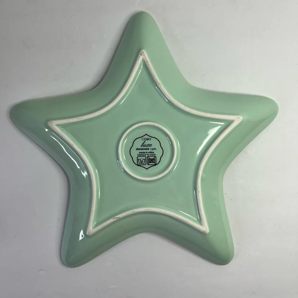 Ciroa Luxe Stoneware Star Candy‎ Nut Dish with Gold Trim Ceramic Pale Green